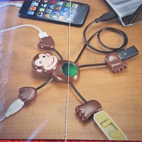 NEW GIZMOZ 4-port Monkey USB Hub - Picture 4 of 15